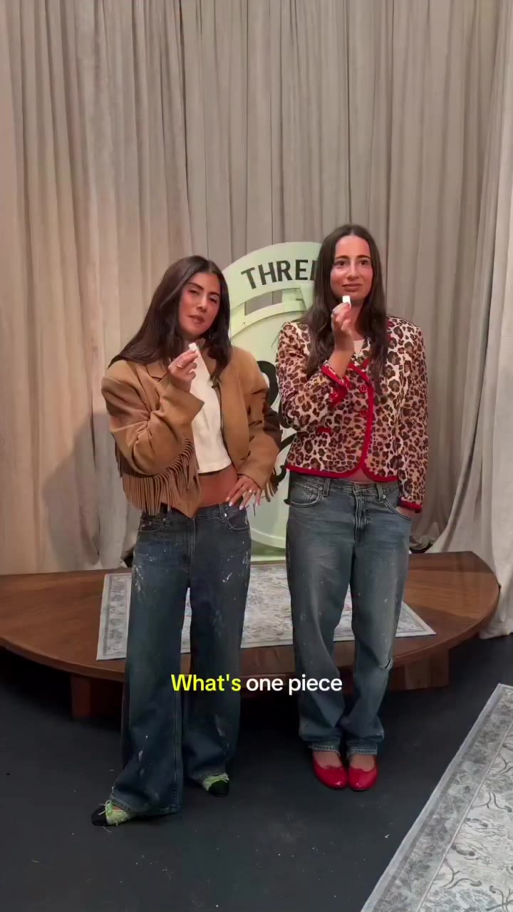We’re passing the tiny mic to @jespressobean & @stylewithsoco ⭐️