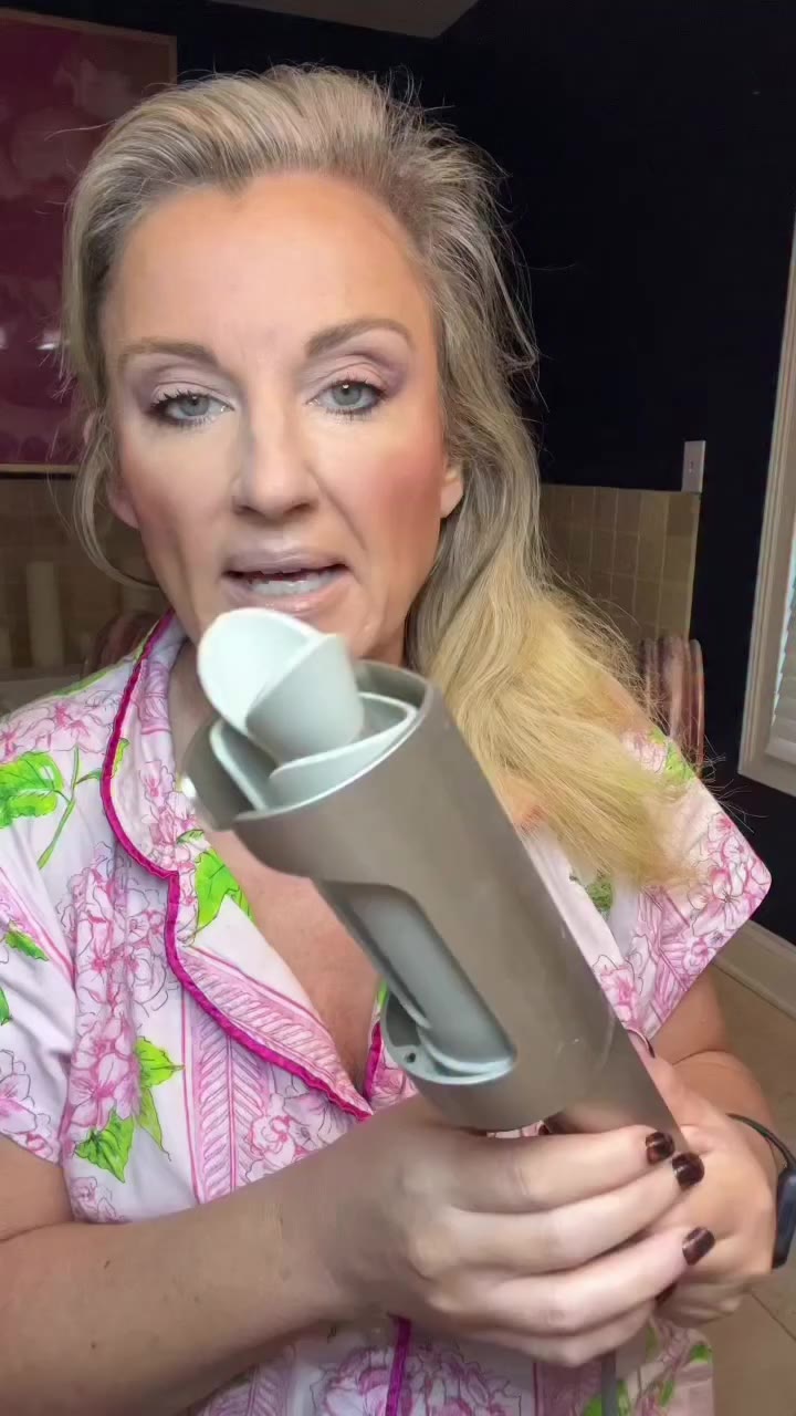 I love a hair tool that makes getting ready easier, and this one has quickly…
