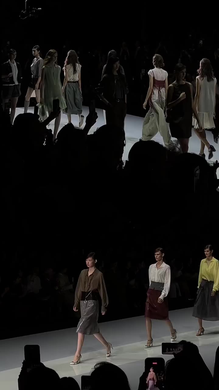 ANTEPRIMA @anteprimaofficial SS27 collection is a refined world of…