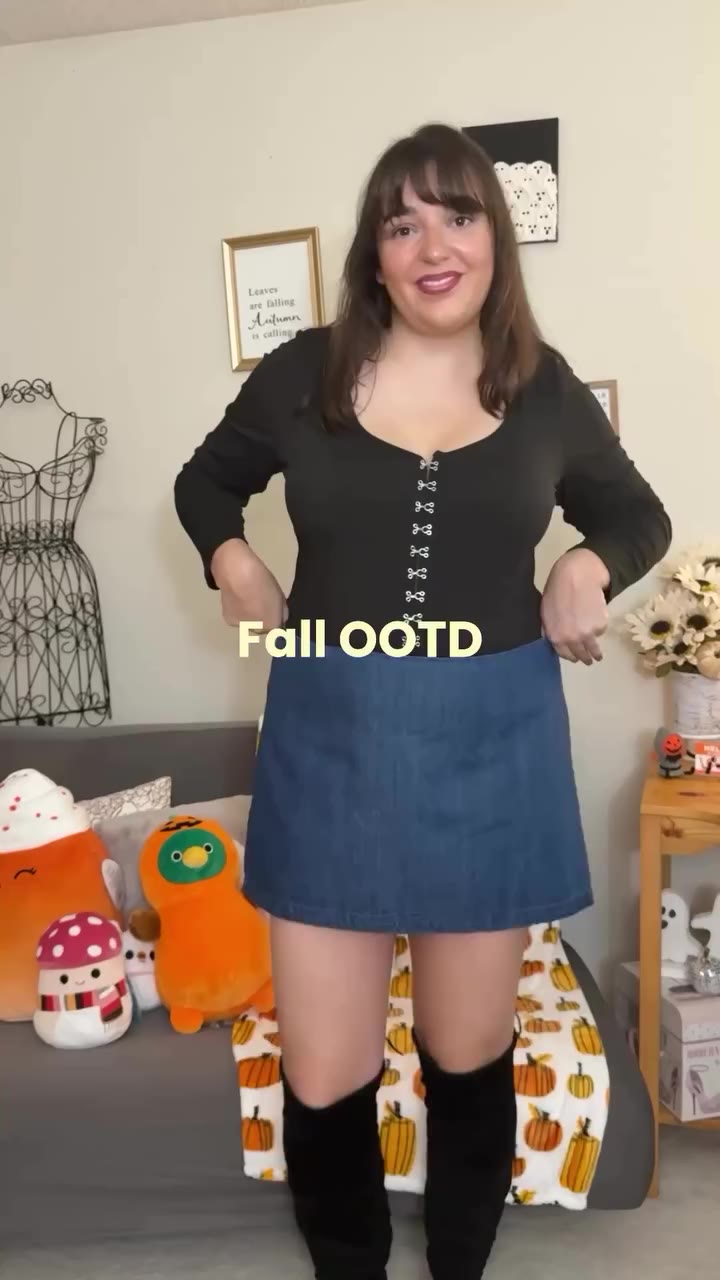 Can you tell I’ve been obsessed with this skort?? #fallstyleinspo #fallootd…