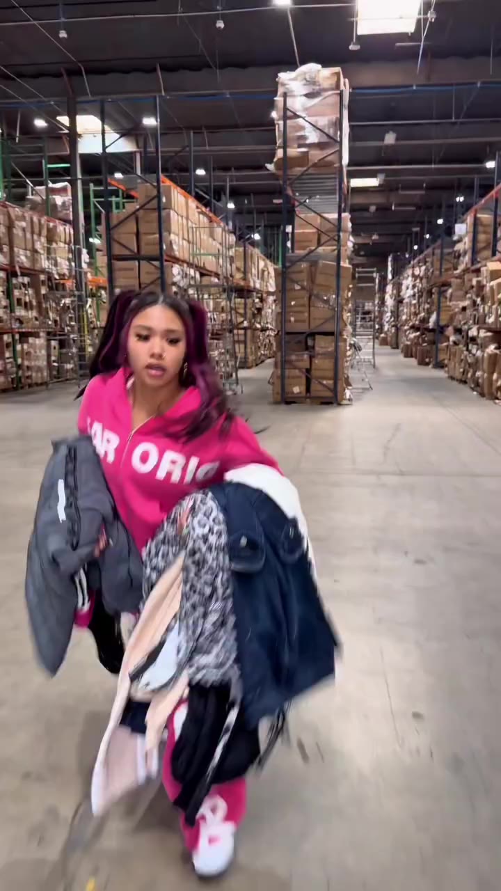 Your cart is about to commit a felony, don’t ask questions, just check out 💨 🤑