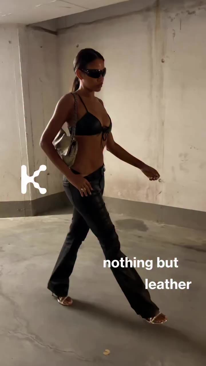 nothing but leather <3 @bellebres wears the no notes bra top and the perfect…