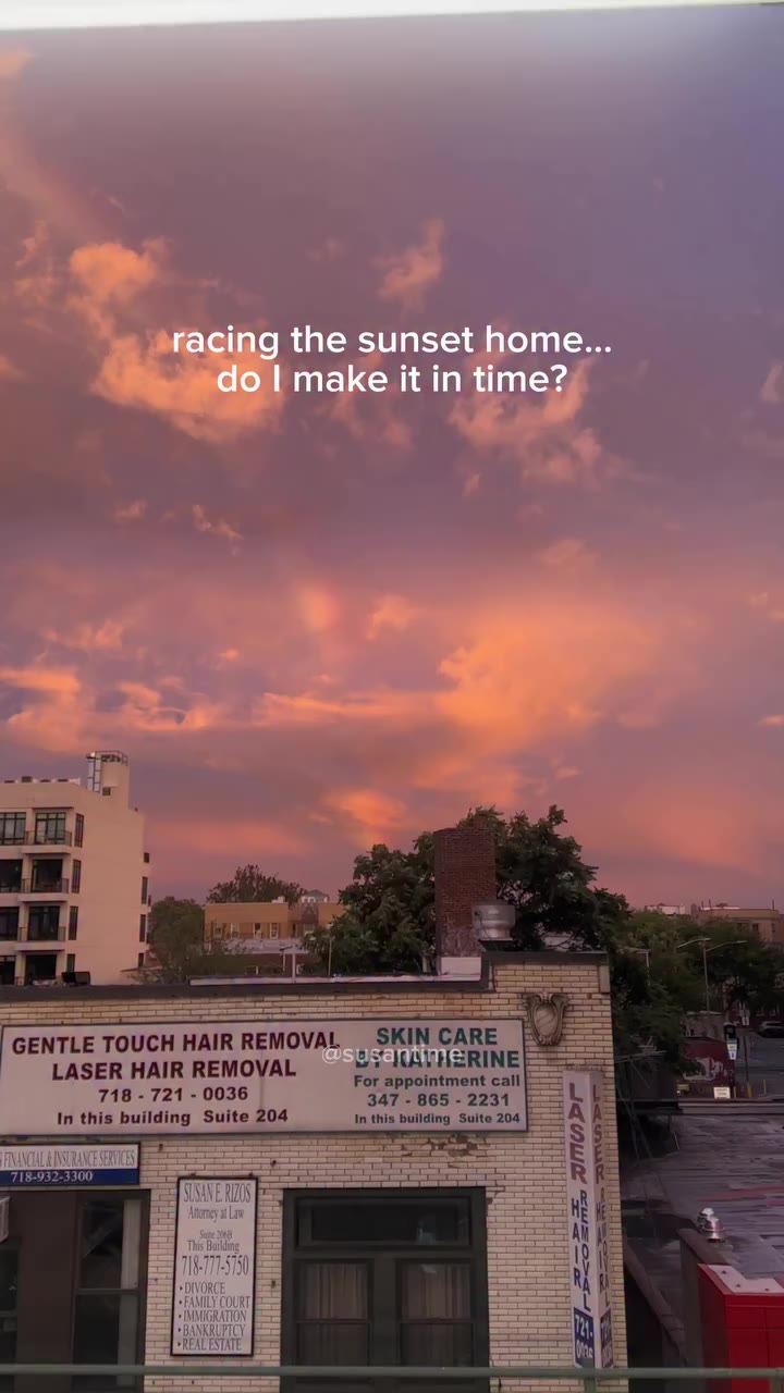 racing the sunset home cause I hands down have the best view ever 🤪 #nycviews…