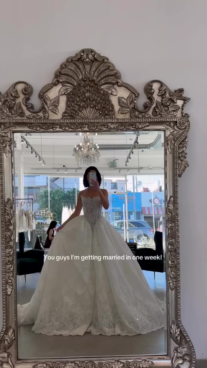 The dress I loved but didn’t pick. How freaking gorgeous 😍 #bride #bridal…