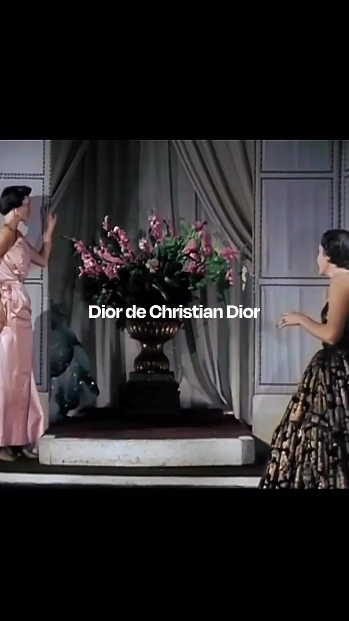 Pretty, then completely unhinged. De la delicadeza del @dior de Christian Dior…