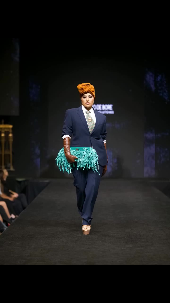 Look Three | Corporate Badu She has a meeting at ten, a flight at three, and…