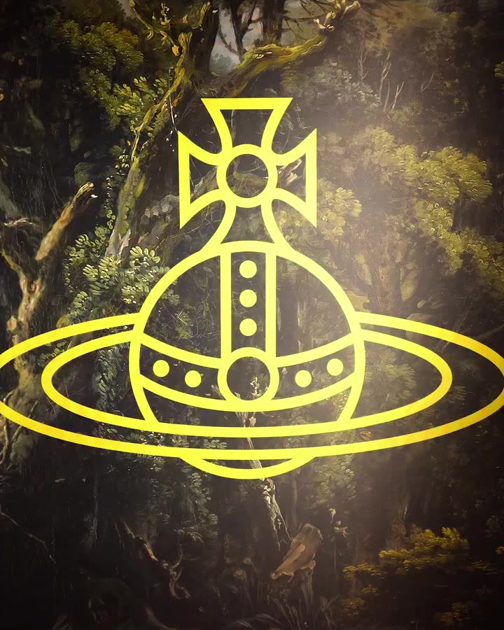 ‘Vivienne Westwood & Jewellery’ Exhibition at Central Chidlom | Diverse…