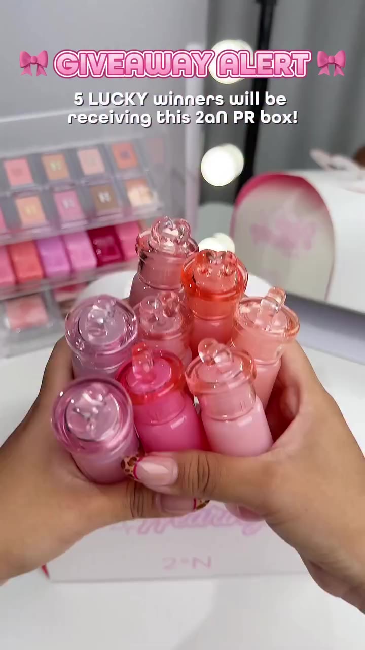 YESTIES! 💗 5 lucky winners will receive this 2aN Heart Wearing Liquid Cheek…