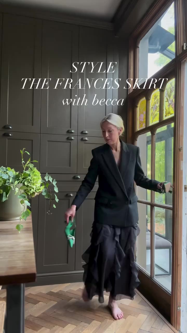 Becca styles the FRANCES skirt 💚💚💚 Which is your favourite