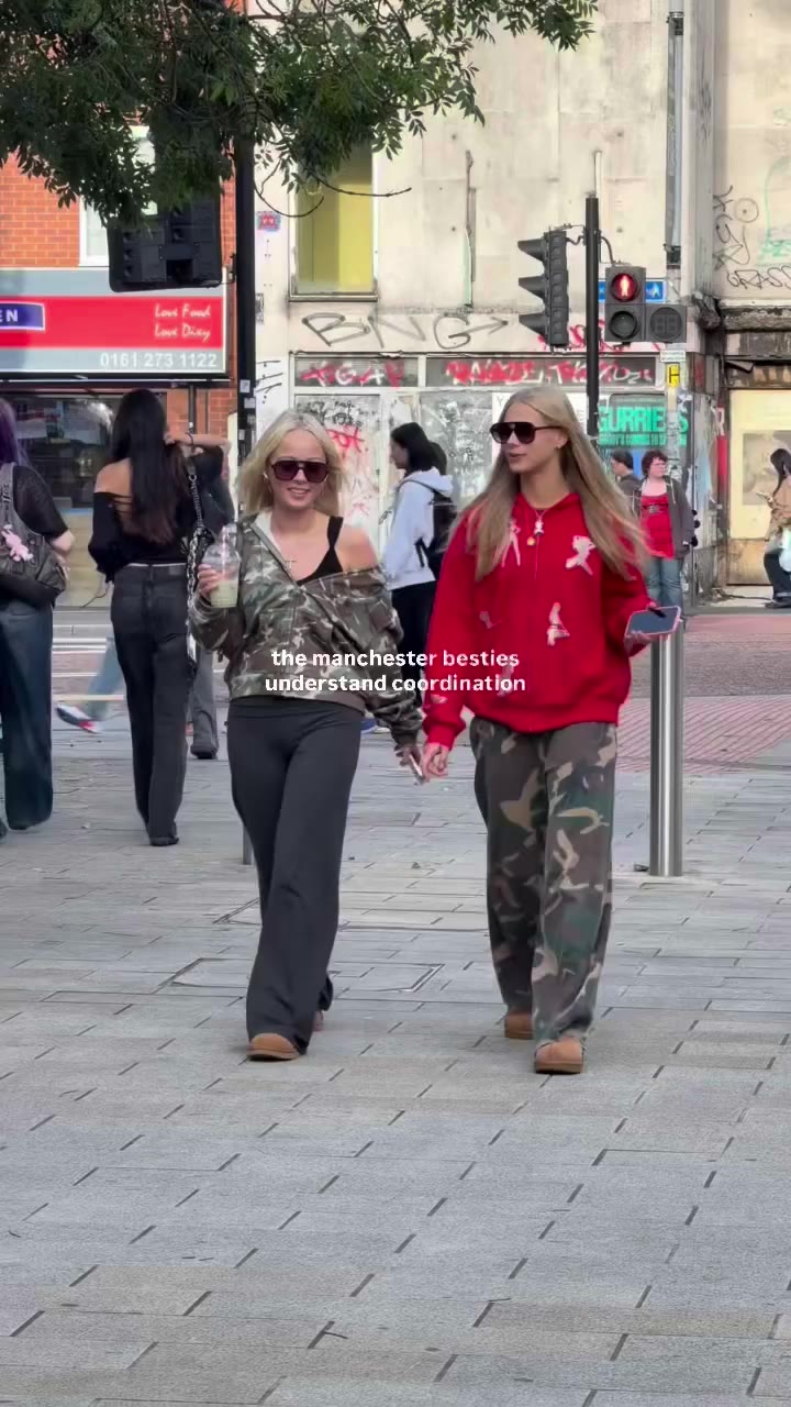 Matching with your bestie on campus - yes pls #students #uni #fyp #MMU #uom