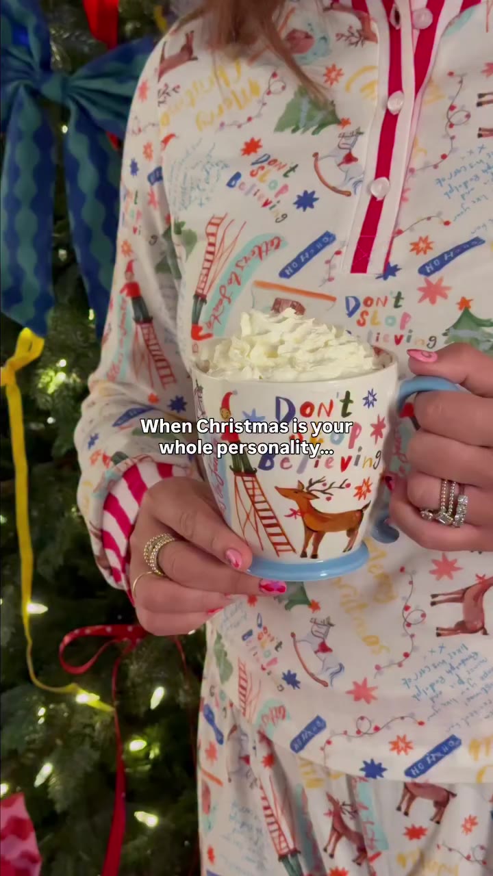 Mentally here: 🎄🎁✨🎅 Who else is already in a festive mood?!