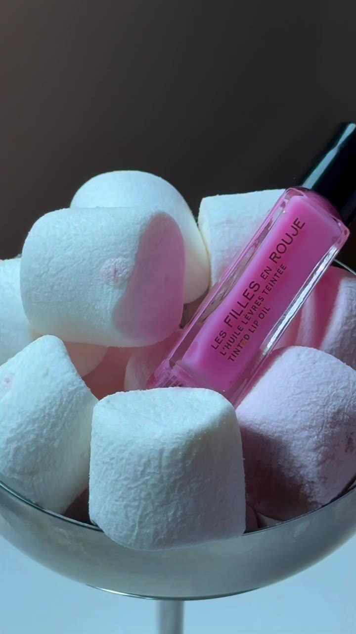 A little dessert for your lips! Marshmallow bonbon lip oil and bonbon balm…