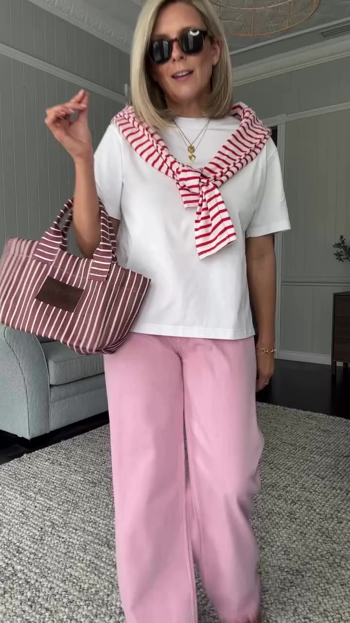 Aunty Brooke reporting for party duty 🎂 Tee: @uniqloau (until it was swapped…