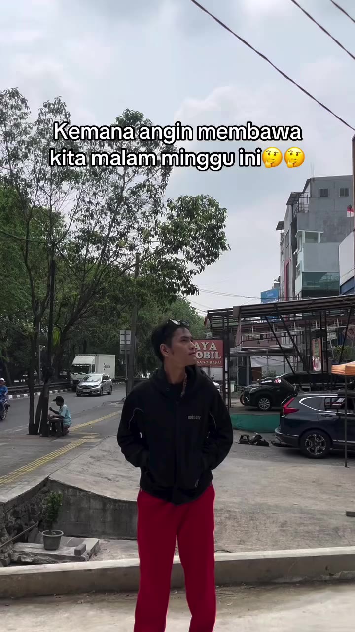 Bingung malam minggu kemana Ke outlet 23 ajaa ikutin arah angin hhhe #outlet23…