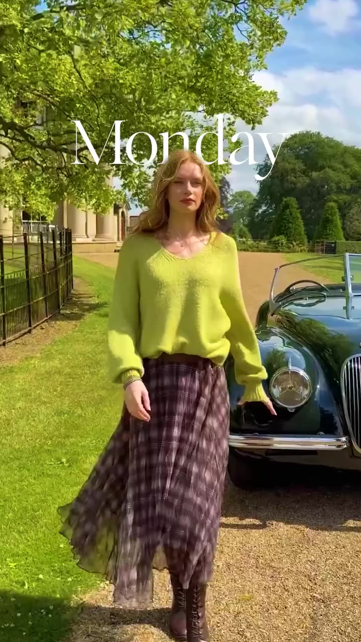 Fabulous knitwear for every day of the week! 👏⁠ ⁠ Which look would you rock?