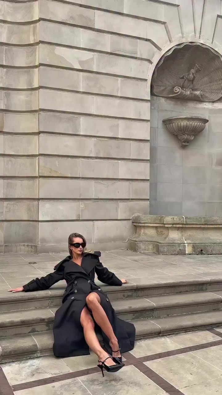 This is how our Elise trenchcoat makes you feel. @juliazdrodowska