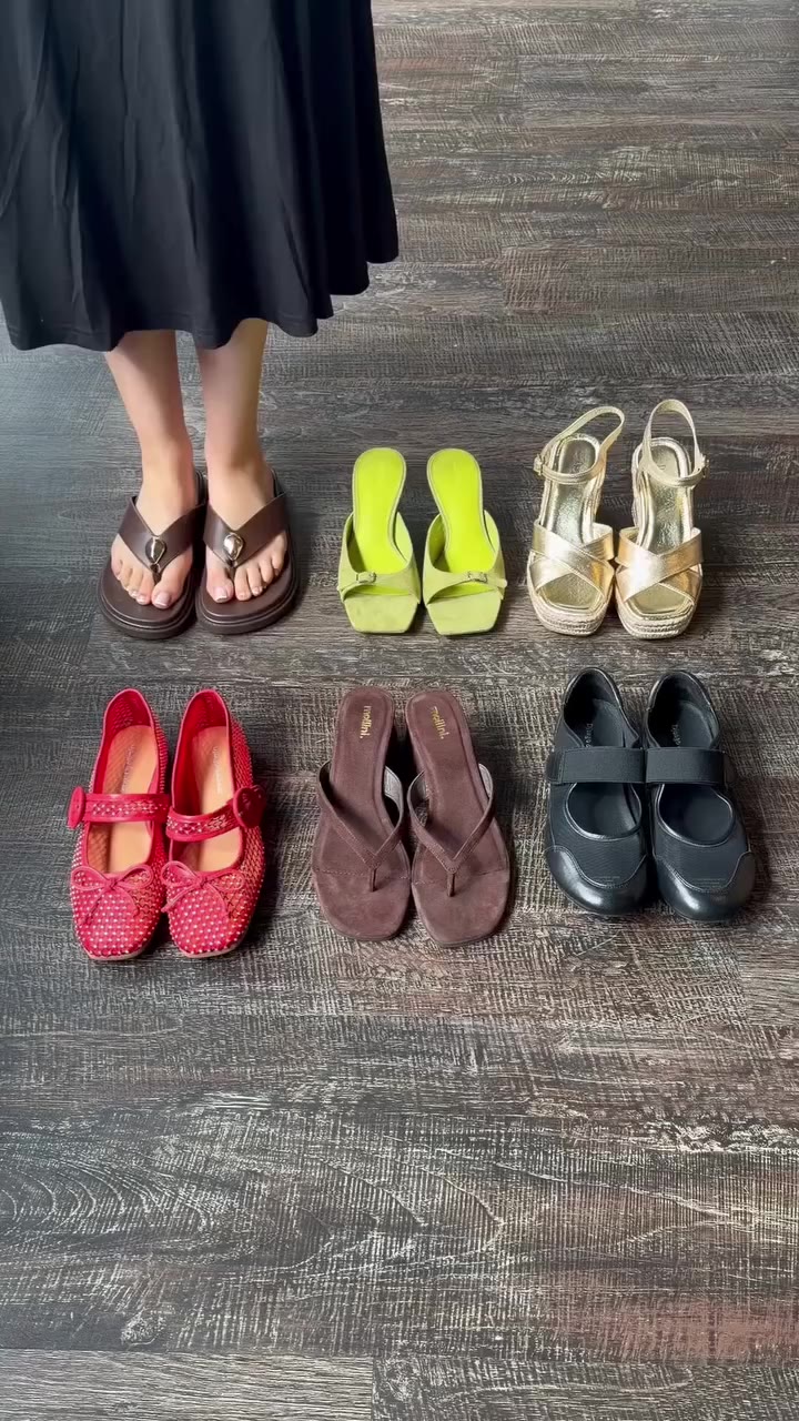 One pair simply won’t do…⁠ Consider this your spring shoe rotation, sorted 🌸⁠…