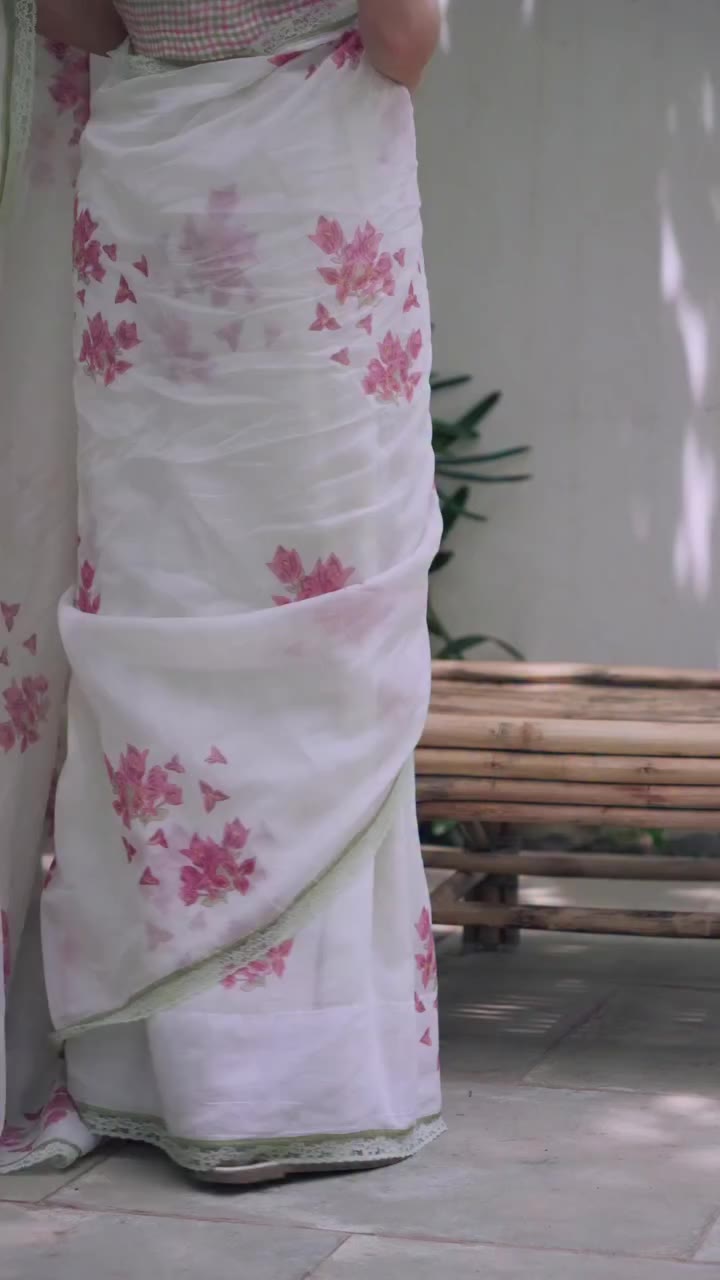 A little breeze. A little bloom. And a day that doesn't need much else. Flora…