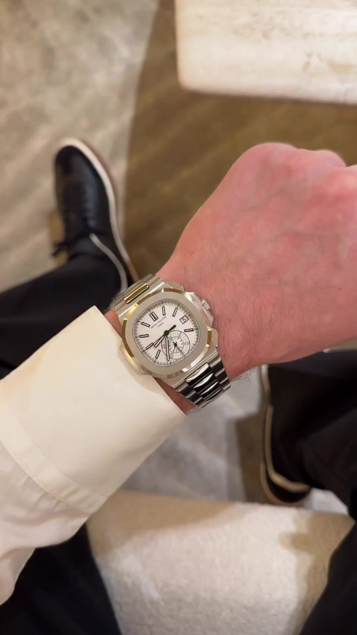 “Piano” dial 🎹 Patek Philippe Nautilus 5980/1A-019 White stainless steel…