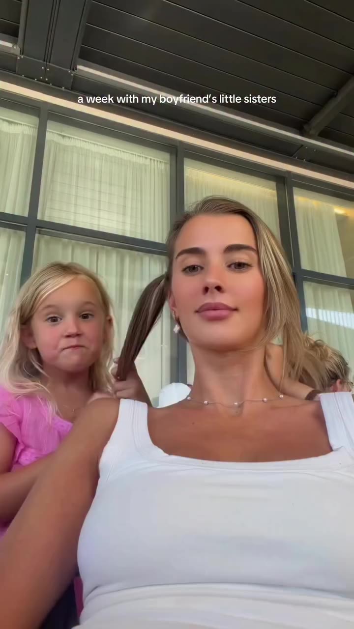 the cutest lil girlies🥹🤍