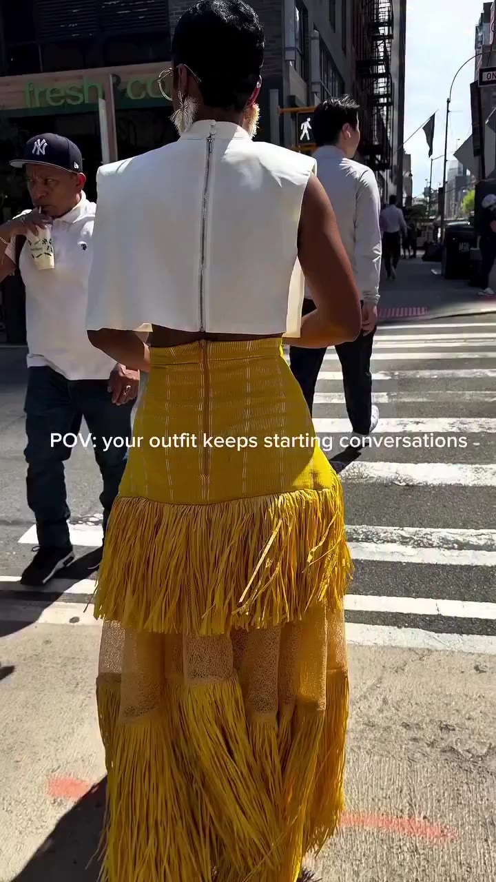 Some outfits just have something to say. @simoneagibson in her moment, wearing…