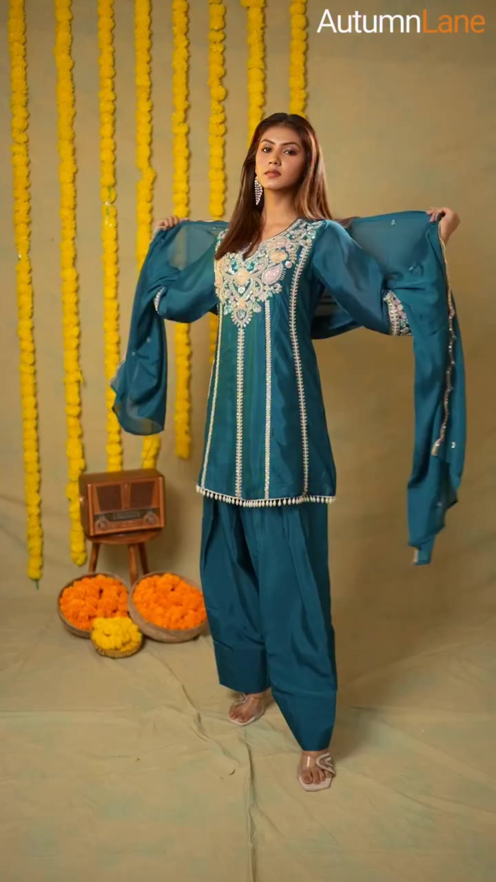 Your festive calendar called. It wants a new outfit for every plan. 😉✨ Puja…