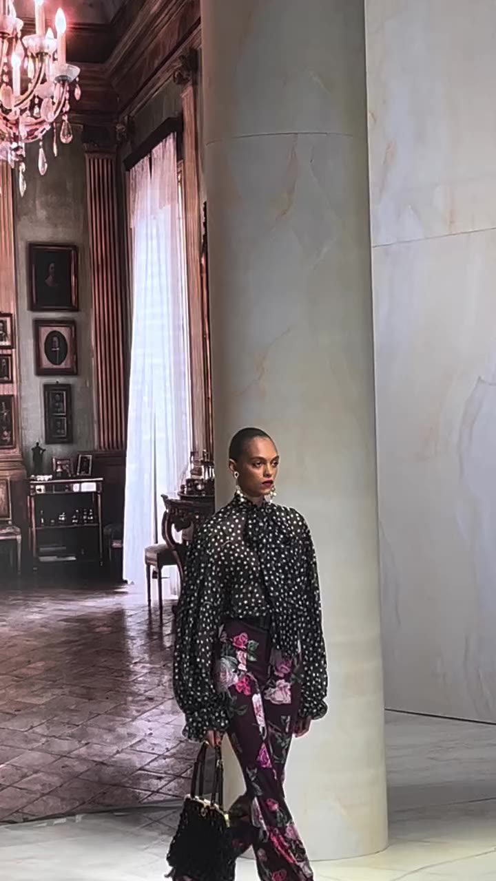 @dolcegabbana #extravaganzasiciliana #dolceandgabbana @citizenk_magazines
