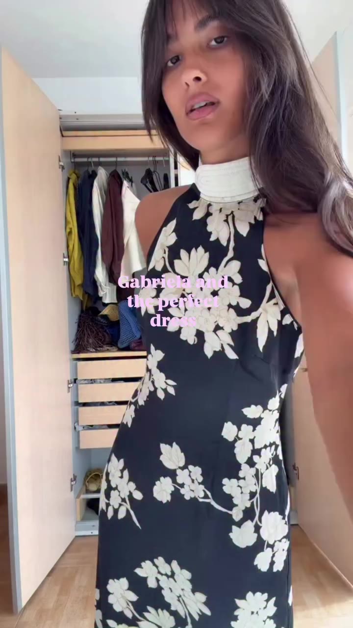 Gabriela found her perfect dress 💛 As seen on @babisevi