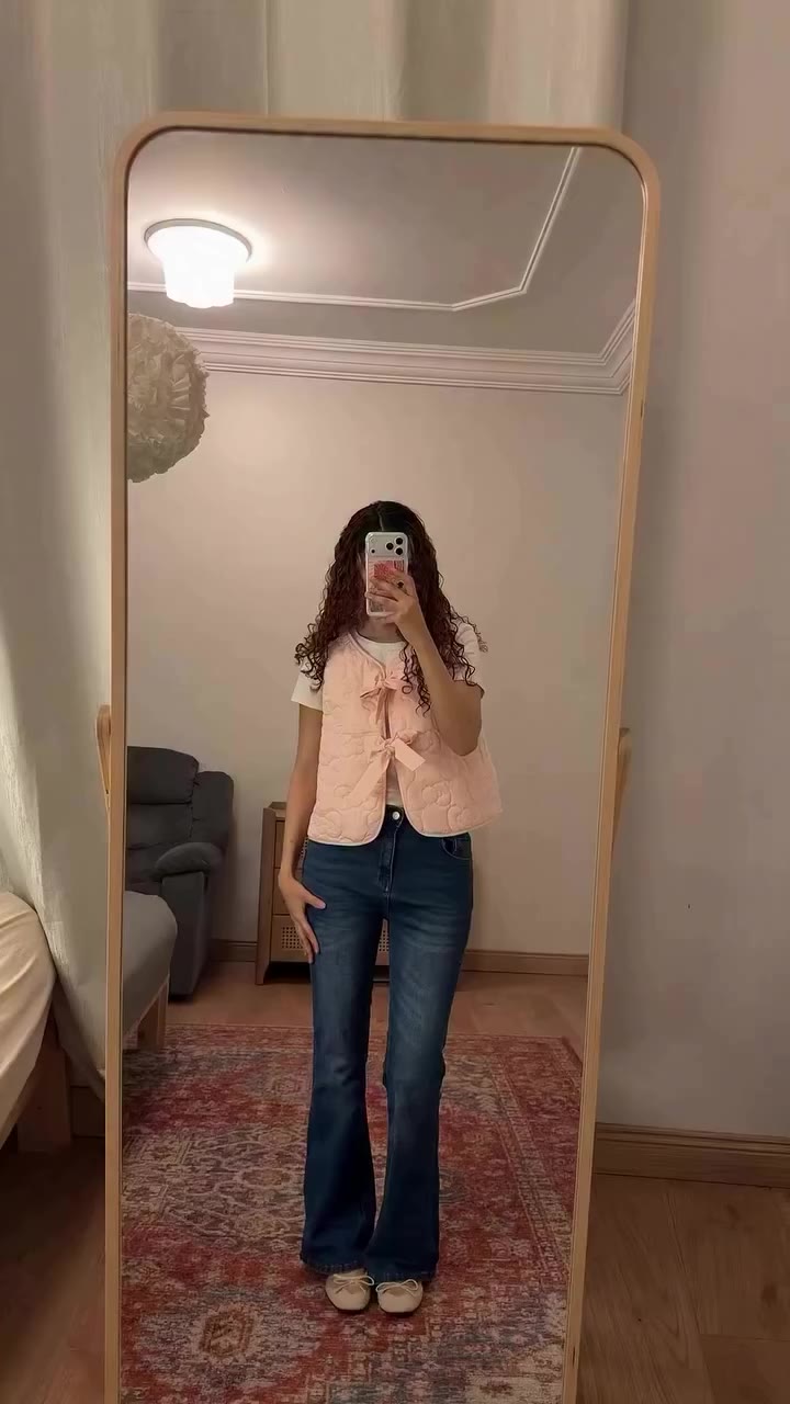 نجرب لوكات هيلو كيتي مع بعض؟ 🎀👀 Come try on the Hello Kitty collection with…