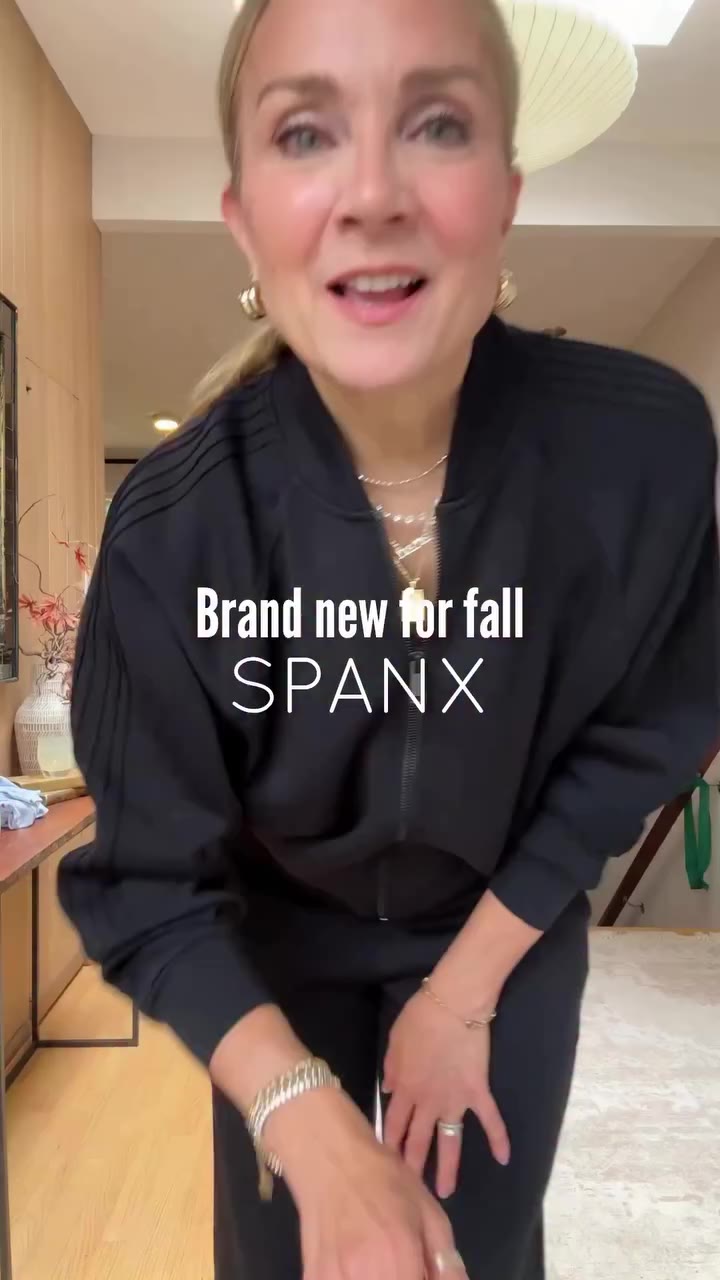 20% off today, comment SHOP! One look at the style & detail on the new @spanx…