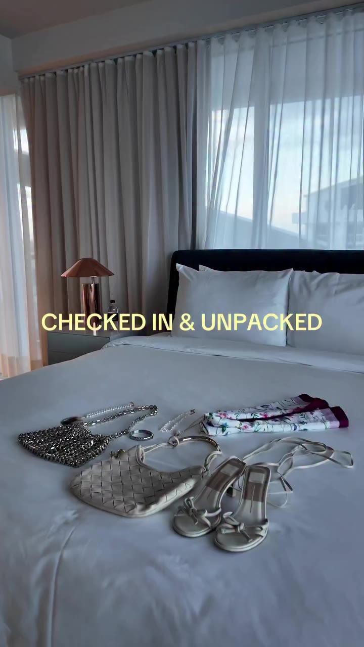 Well deserved a staycation at @whotels @wfortlauderdale 🖤 this feed still…