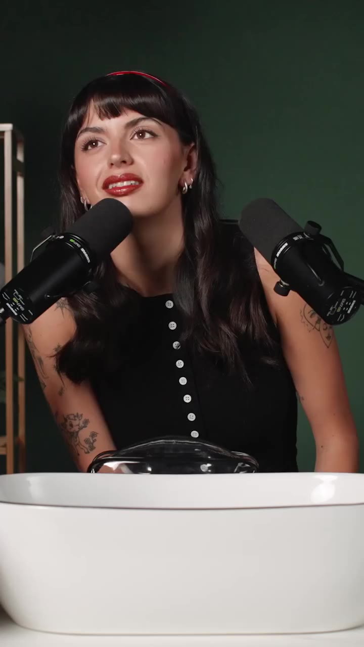 #JanetJackson, @msrebeccablack wants to take you out to dinner. But seriously…