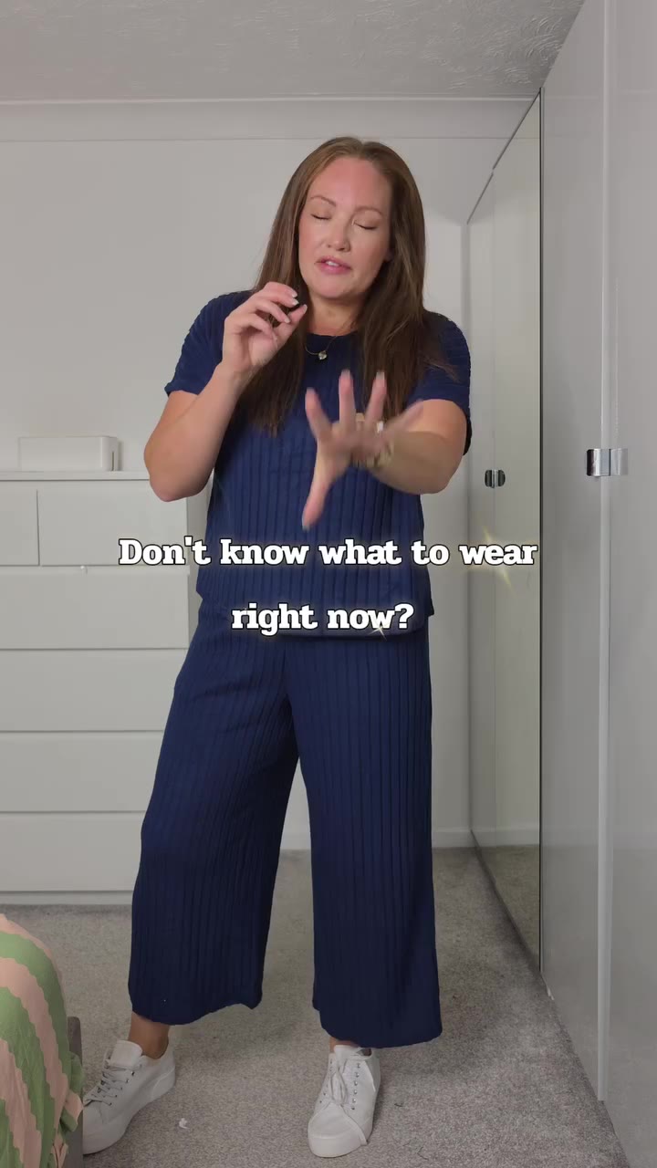 This weird in between time of year is hard to dress for right? Reach for…