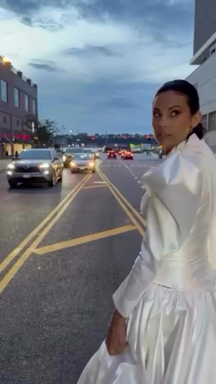 Runway bride … #suzannymhz #nyfw #runwaybride #modellife #nyc