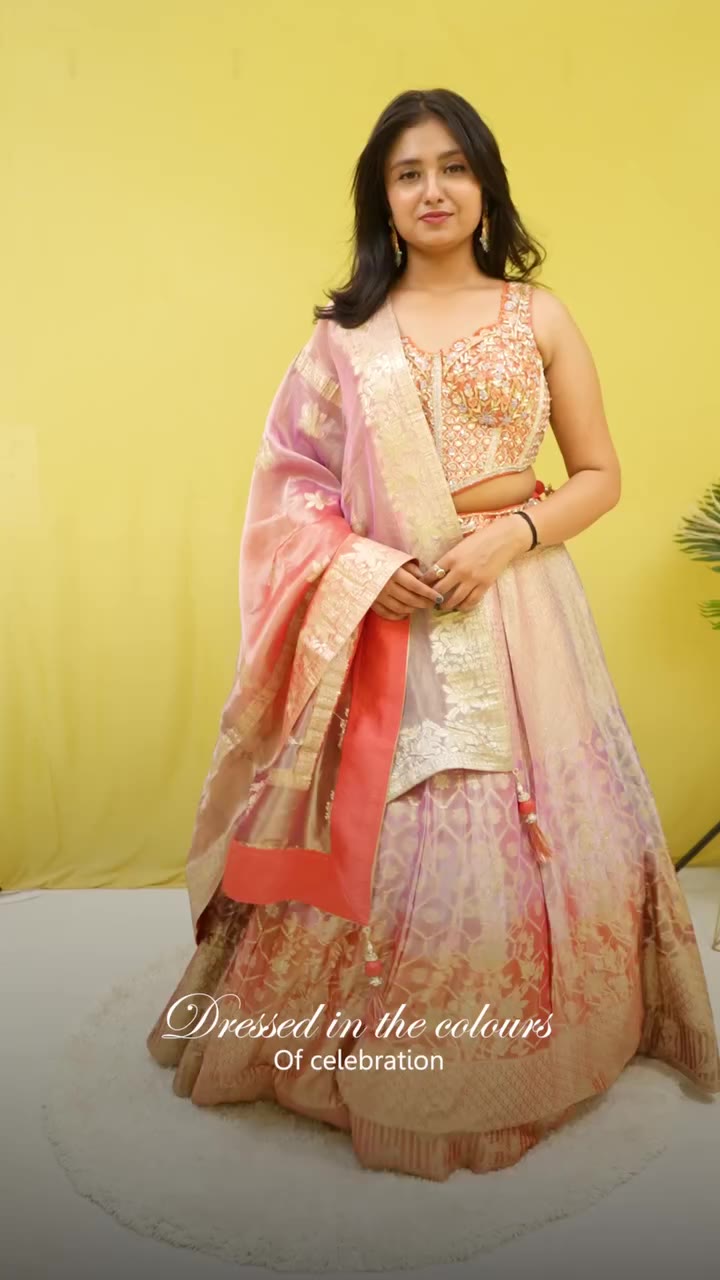 Dressed in the colours of celebration ✨ A festive look that speaks elegance…