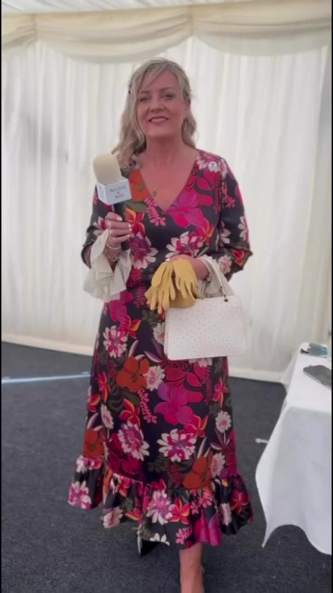 Fabulous style on Sustainable Saturday @listowelraces Harvest Festival…