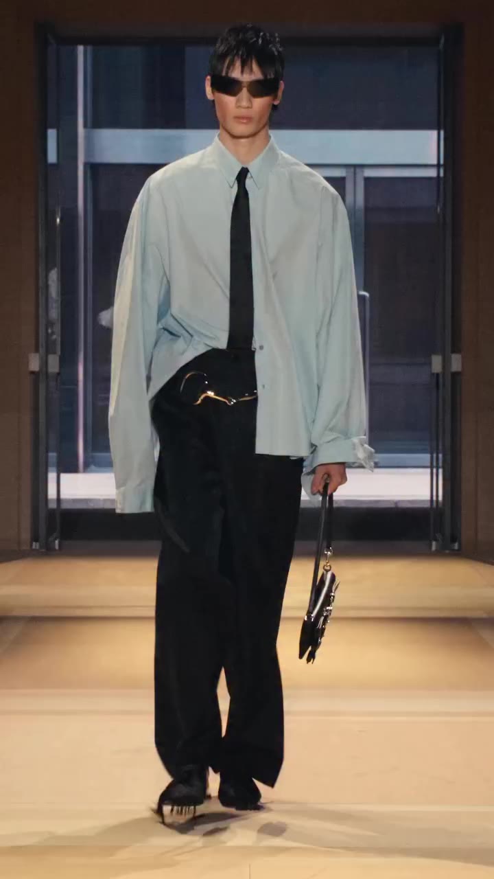 THE STORE SHOW Mirroring how the lines are offered in store, menswear and…