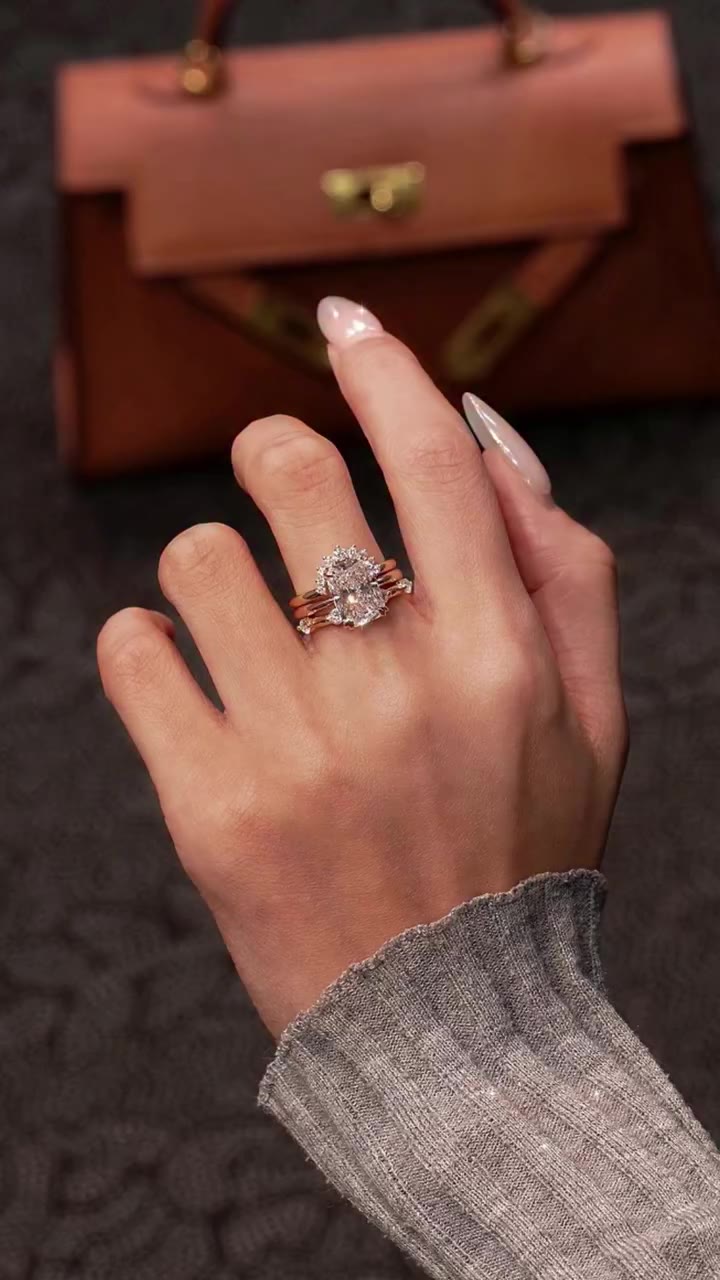 Would you say YES? 💍 #labgrowndiamonds #engagementring #stackablerings