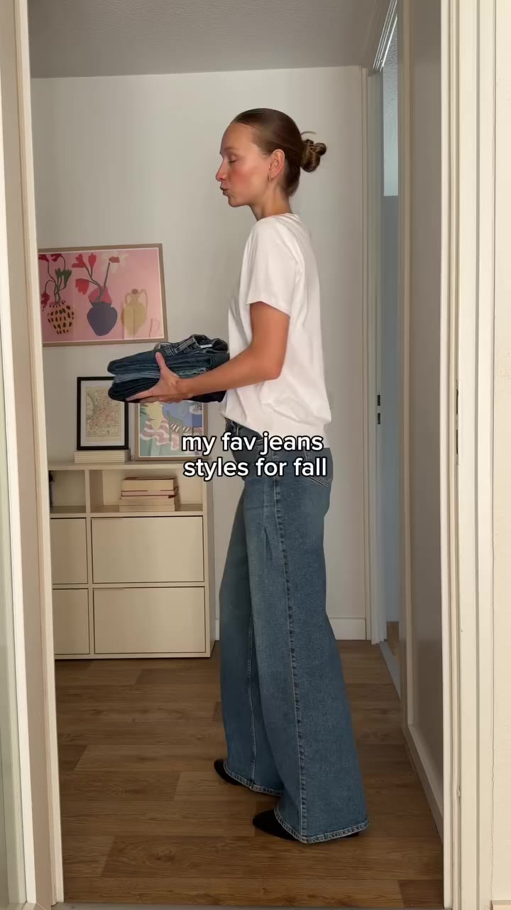 Finding your fit with @holylora . It’s all in the cut, different denim fits…