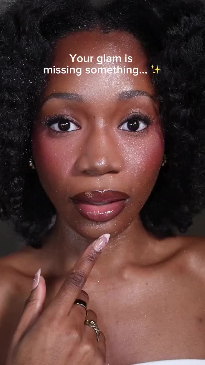 GIRLS LOVE DIAMONDS. 💎 @itsbeautybybrit is taking her glam to diamond status…