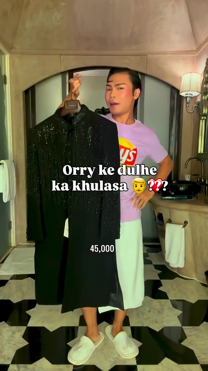 I’m in Jaipur for @orry wedding 👰‍♂️ Wearin @twamev.official Localtion…