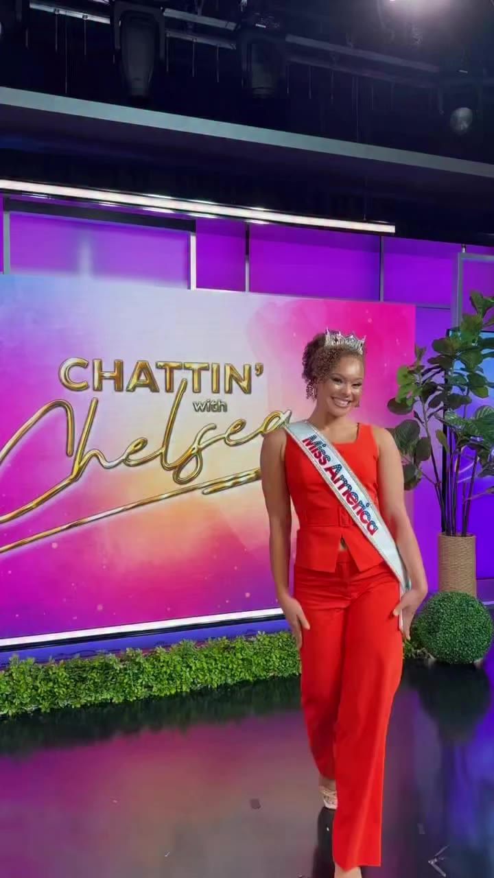 From Miss America to cupcake connoisseur! 🧁 Miss America Regan Hutsell joined…