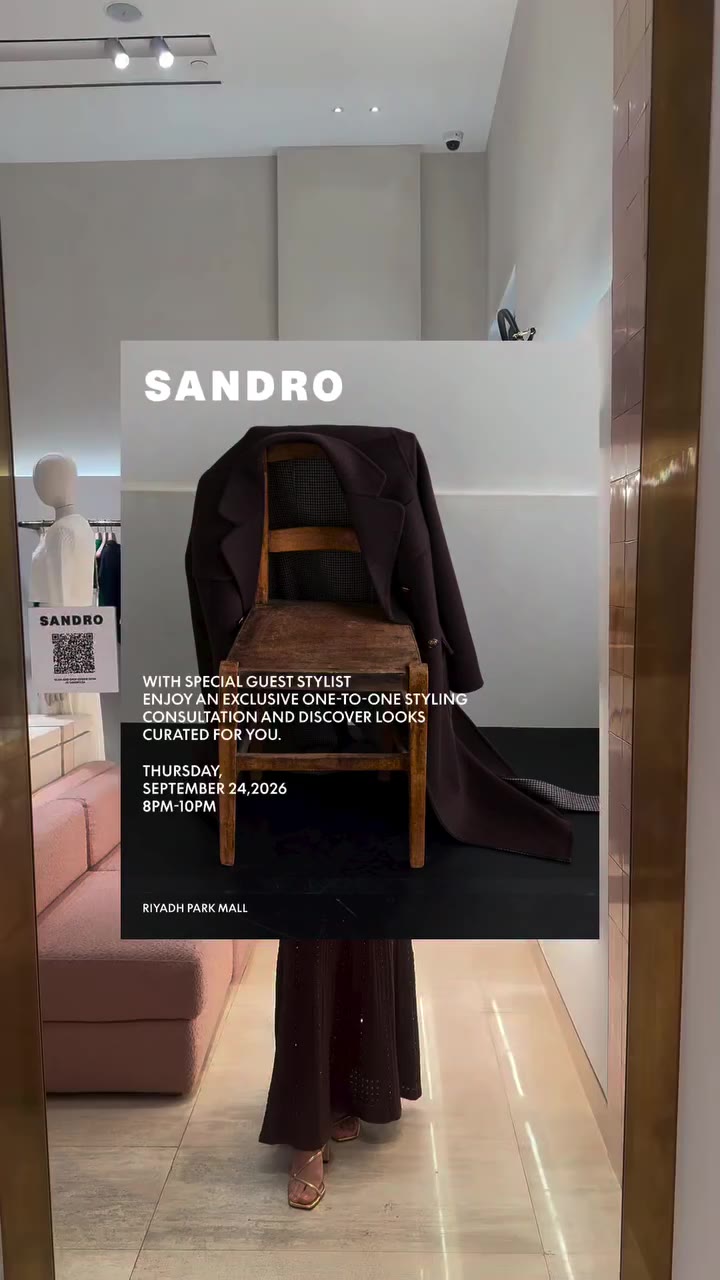 In-store styling session with @sandroparis 🖤 These are my favorite picks.