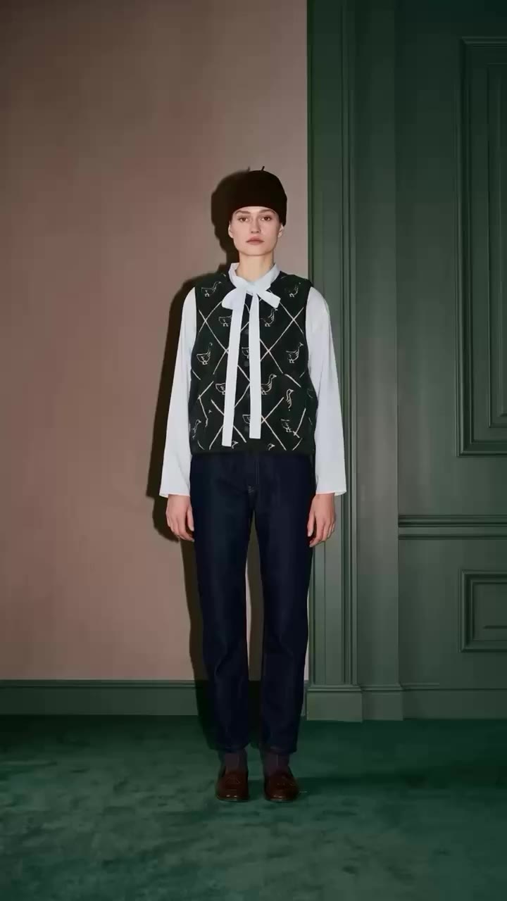 Hat Sherpa vest Blouse Denim #thetinybigsister