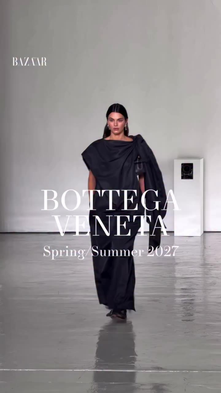 #BottegaVeneta, under @louise_trotter_ , brought sumptuous tailoring, clever…