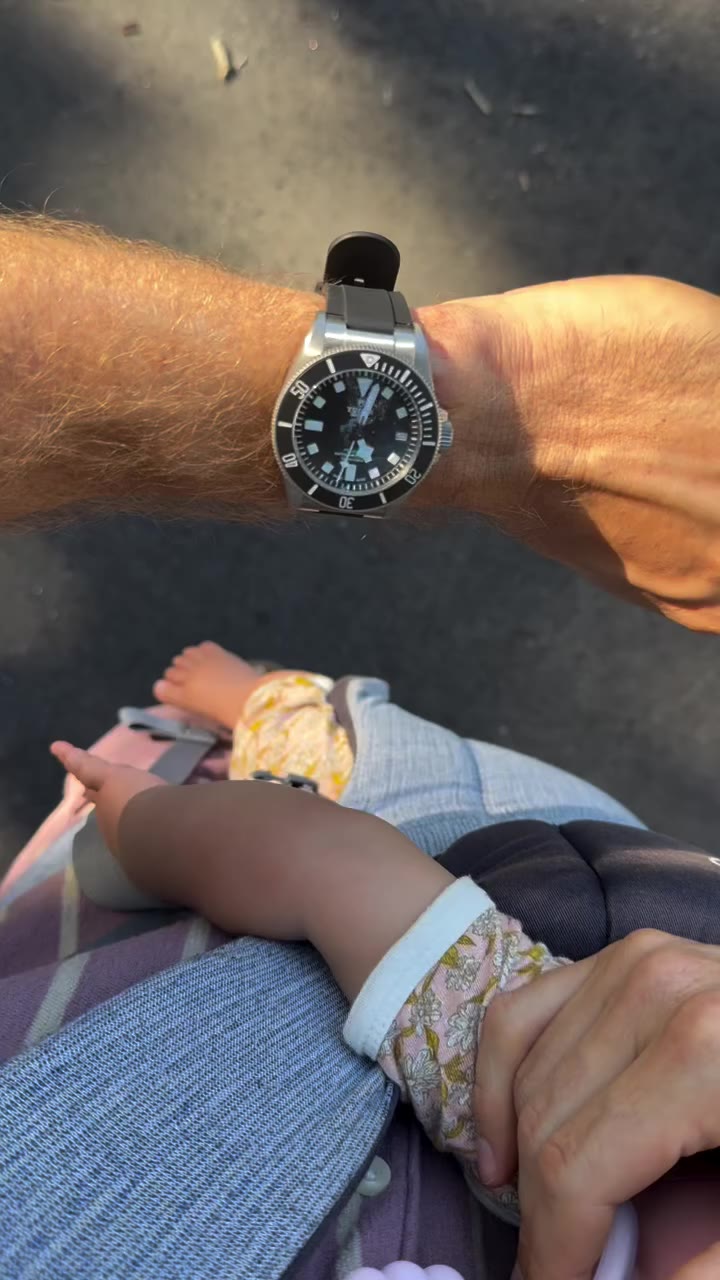 Late nap. #tudorwatch #daughter #tudorwatches #tudorpelagos