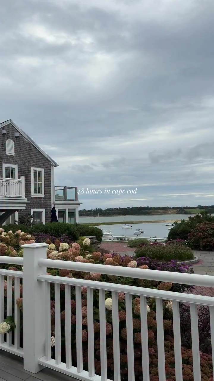 Cape cod in early fall>>🍂🌊🧸☕️ #capecod #falloutfits #falltransitionoutfit…