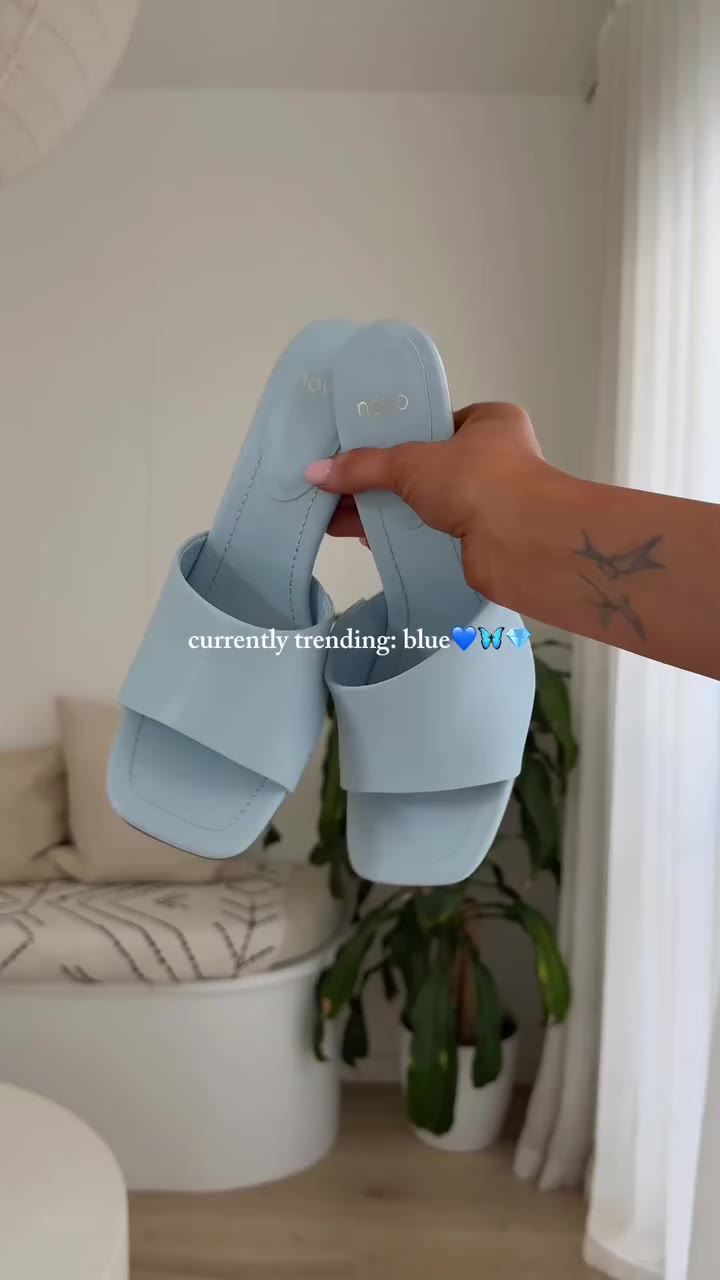 POV: you found your new favourite colour for Spring/Sumemr. 🩵⁠ ⁠ #novoshoes…