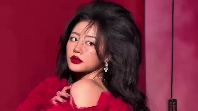 @vmhuong x @milortran x @louisdang1211 Happy birthday my luv Makeup artist…