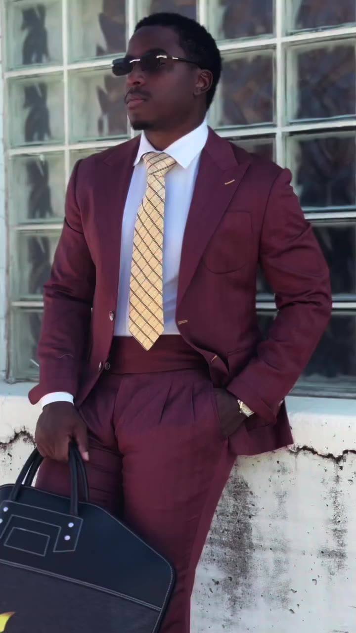Dapper Details!😀🍂 Made to Measure 📏 #suitsharks #suitup #fallstyle